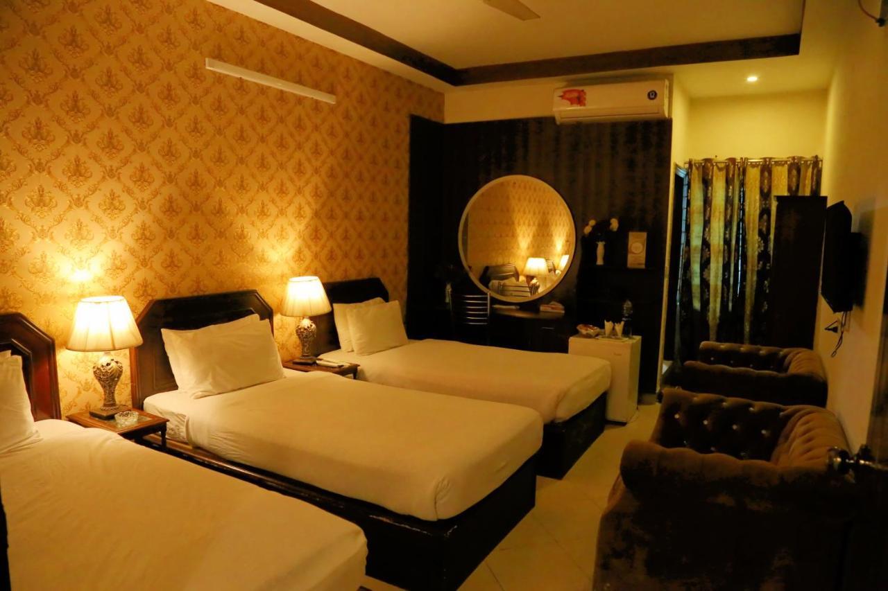 Fiesta Inn Hotel & Resorts Multan Zewnętrze zdjęcie