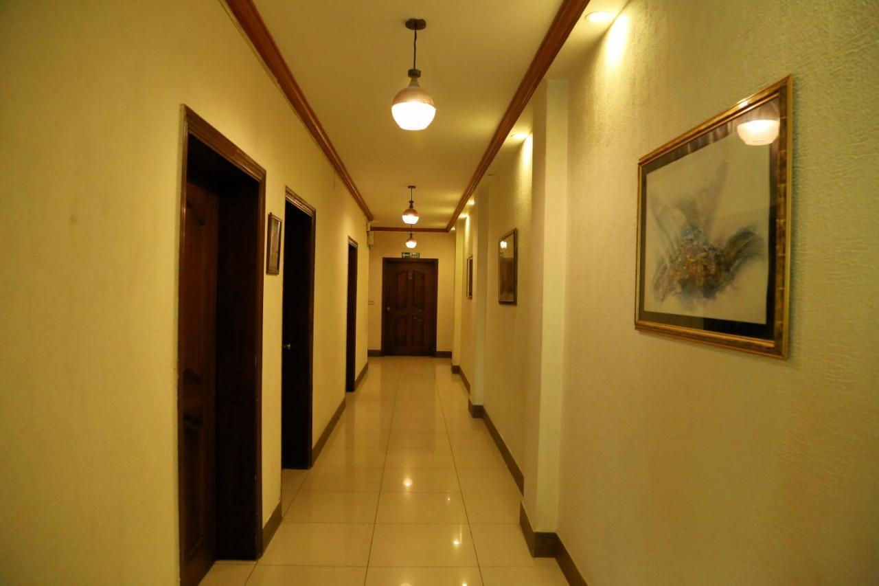 Fiesta Inn Hotel & Resorts Multan Zewnętrze zdjęcie