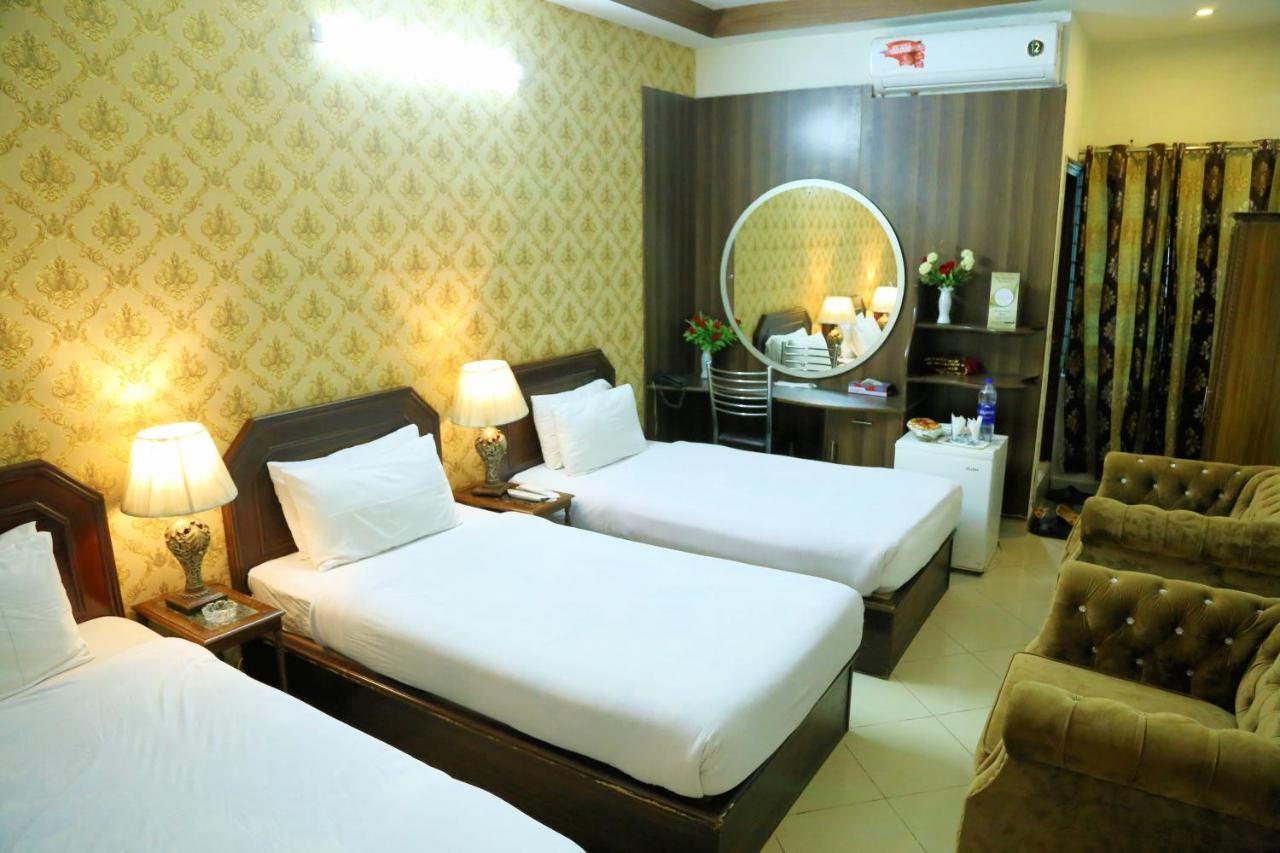 Fiesta Inn Hotel & Resorts Multan Zewnętrze zdjęcie