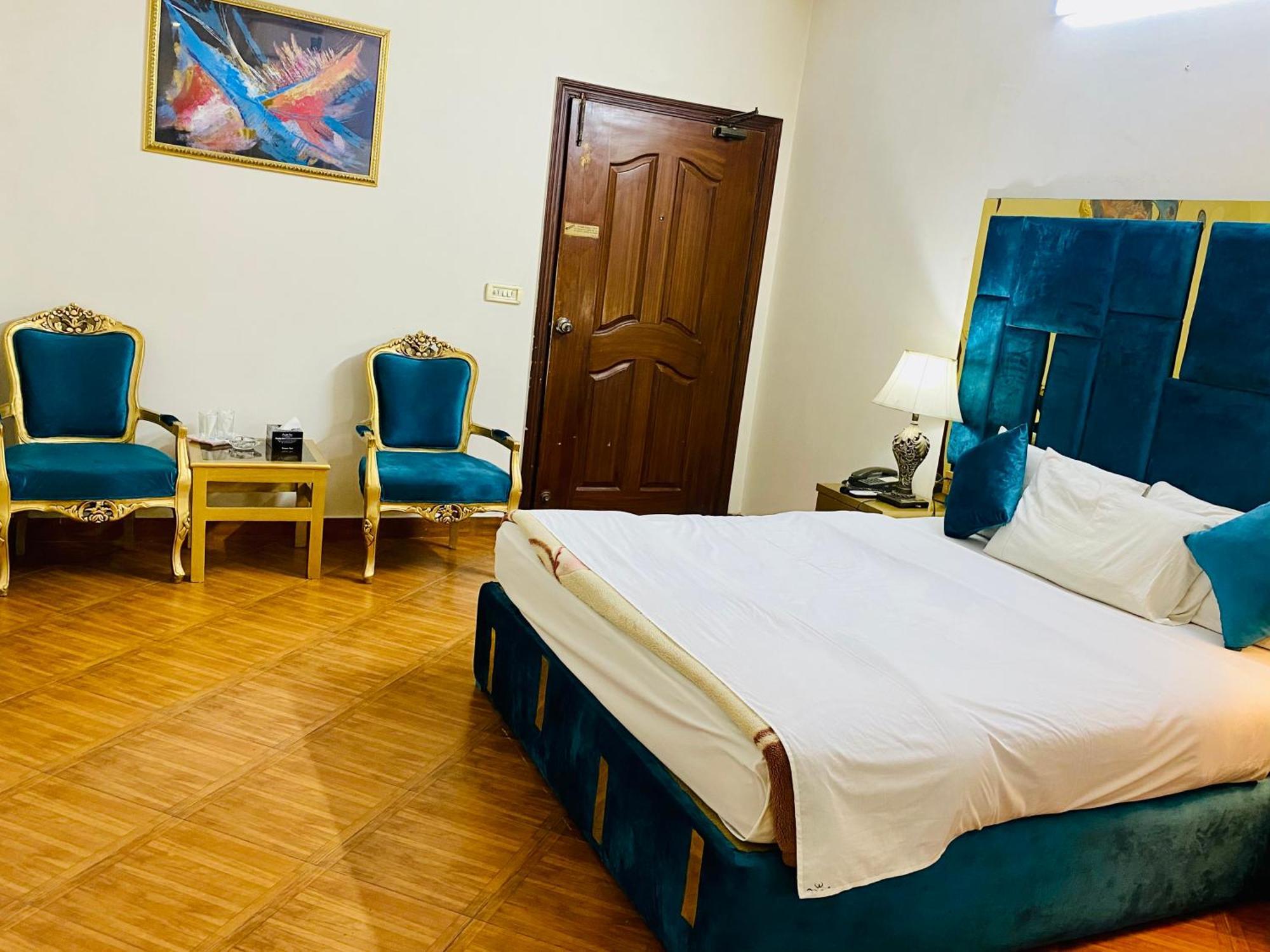 Fiesta Inn Hotel & Resorts Multan Zewnętrze zdjęcie