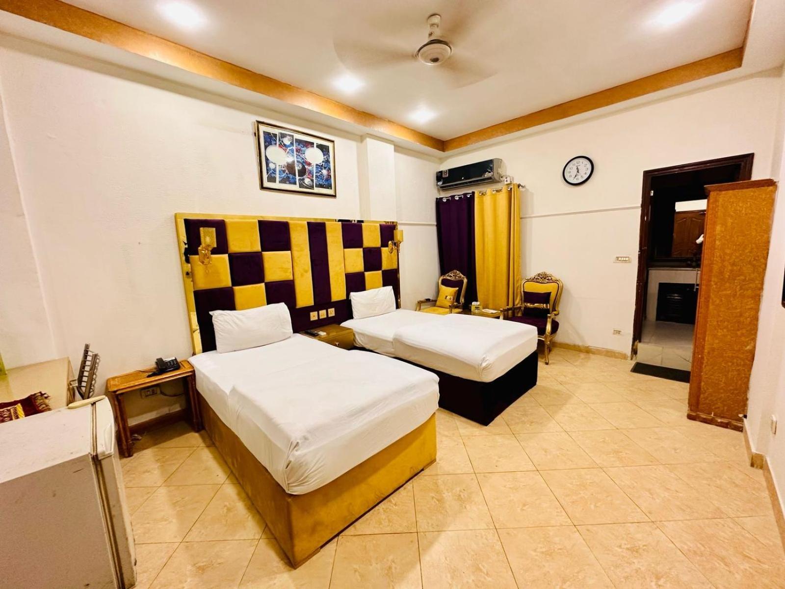 Fiesta Inn Hotel & Resorts Multan Zewnętrze zdjęcie