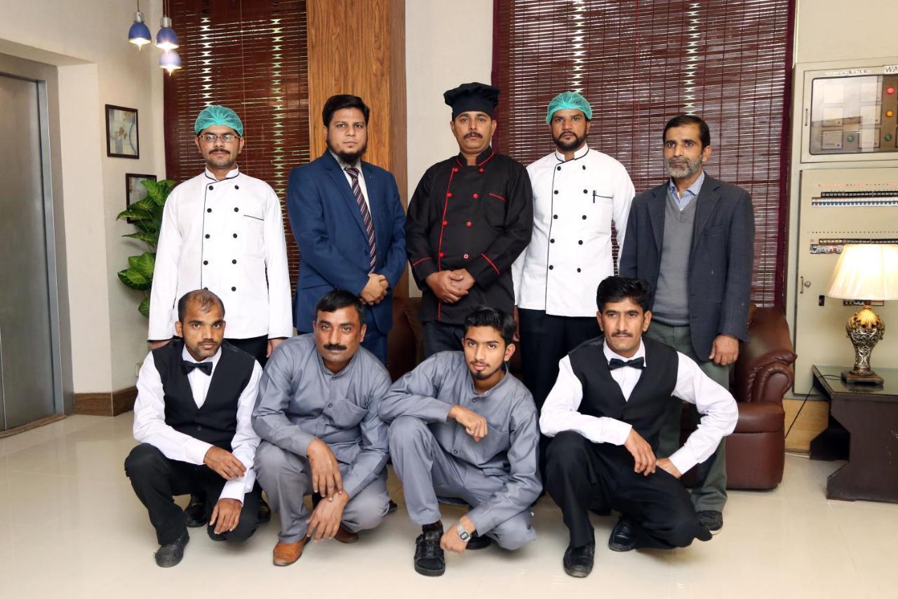 Fiesta Inn Hotel & Resorts Multan Zewnętrze zdjęcie